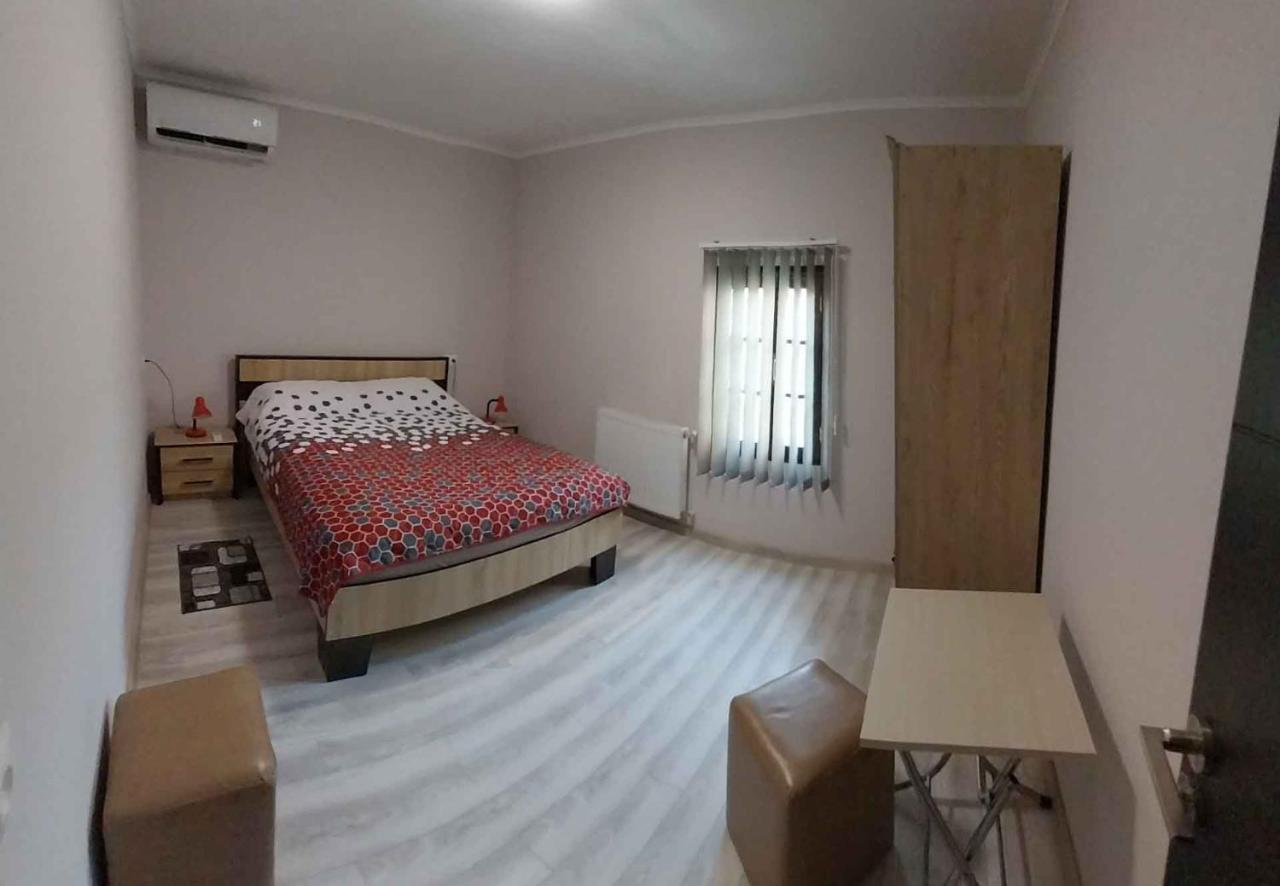 Full House Apartment Tbilisi Exterior photo